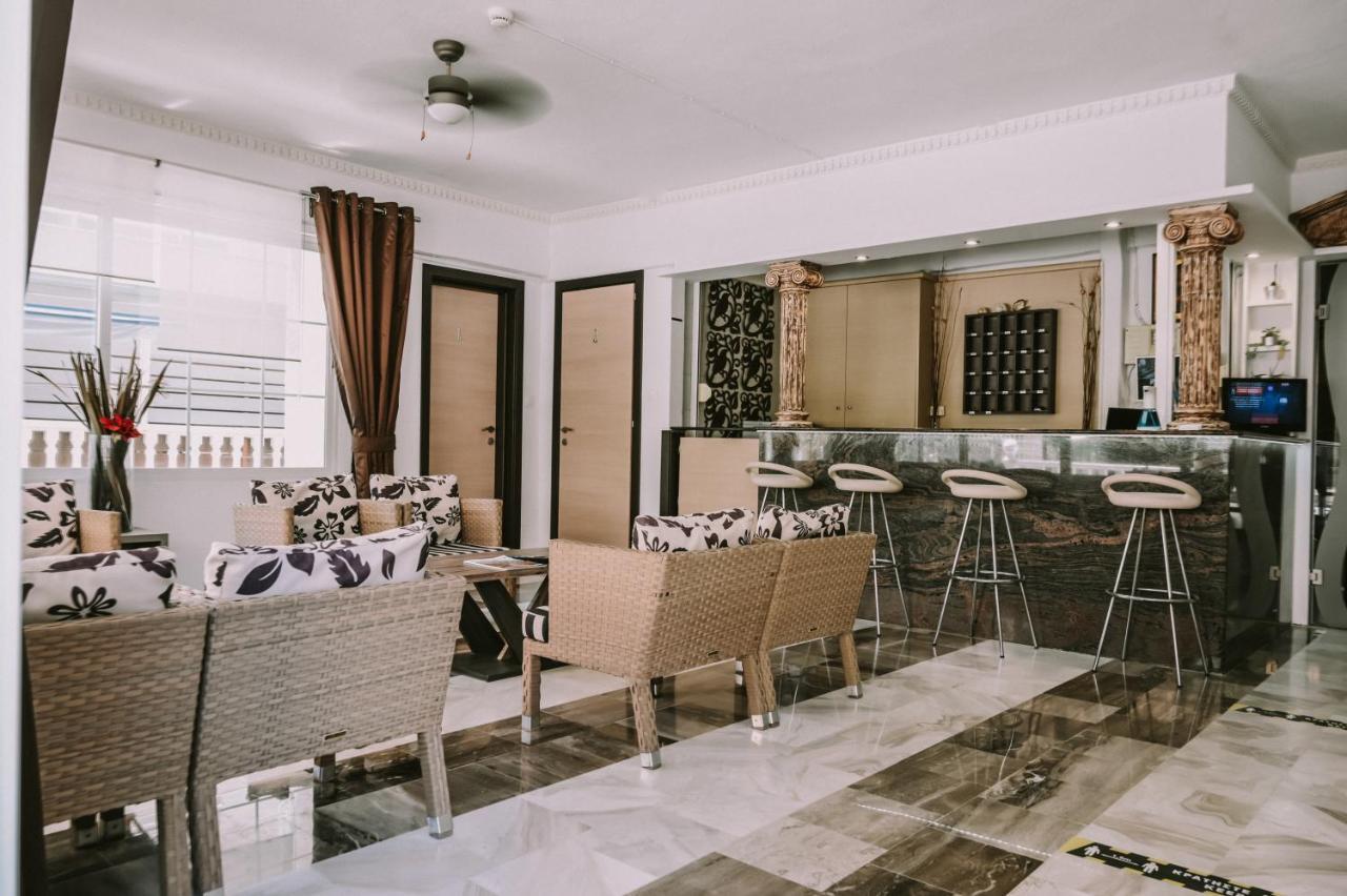 Hotel Kostas Olympiakí Aktí Exterior foto